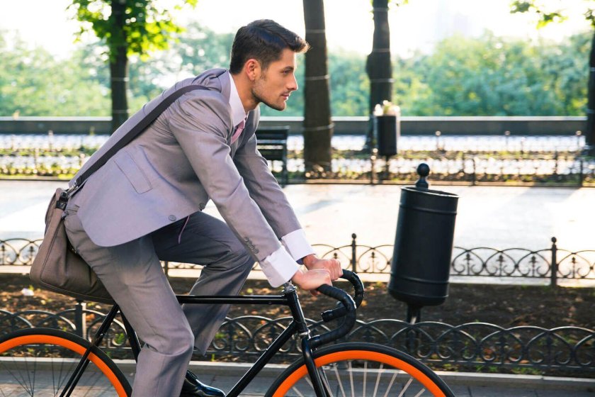 На работу велосипеде