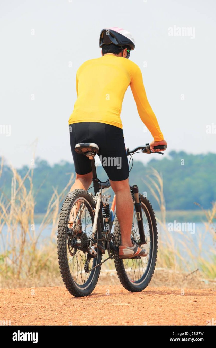 Велосипед сзади