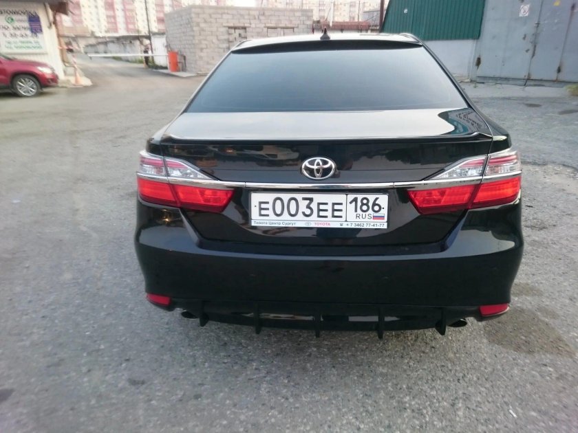 Диффузор Тойота Камри 50 2.5