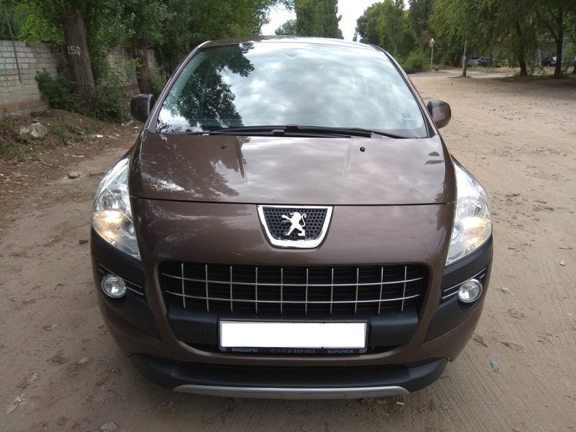 Пежо 3008 коричневый