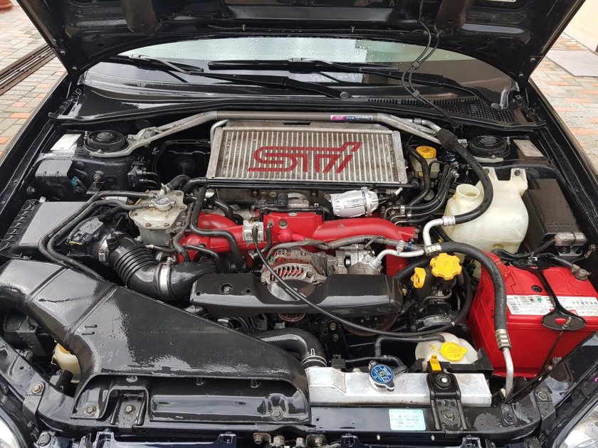 Subaru WRX STI под капотом