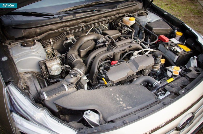 Subaru Outback 2004 под капотом
