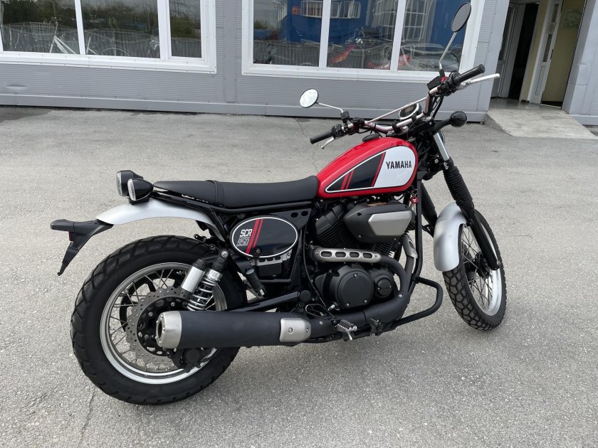 Мотоцикл yamaha