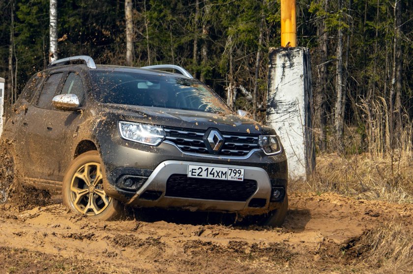 Дастер против Субару