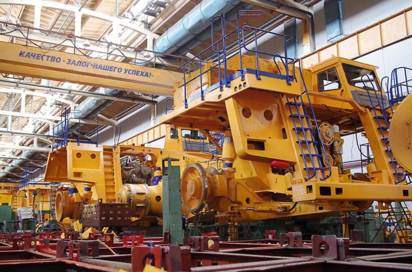 Сборочный цех БЕЛАЗ