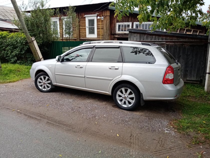 Chevrolet Lacetti универсал диски r16