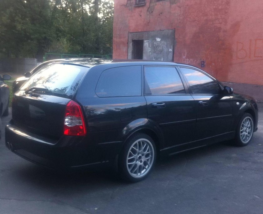 Шевроле Лачетти универсал 1.6