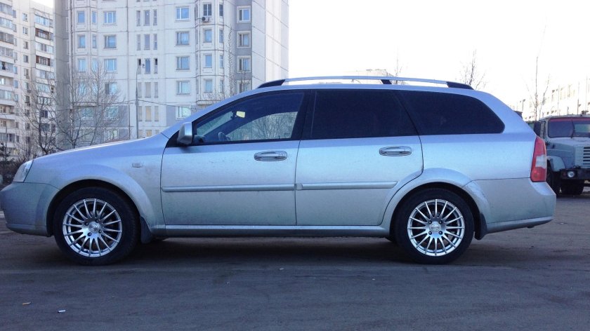 Chevrolet Lacetti универсал диски r16