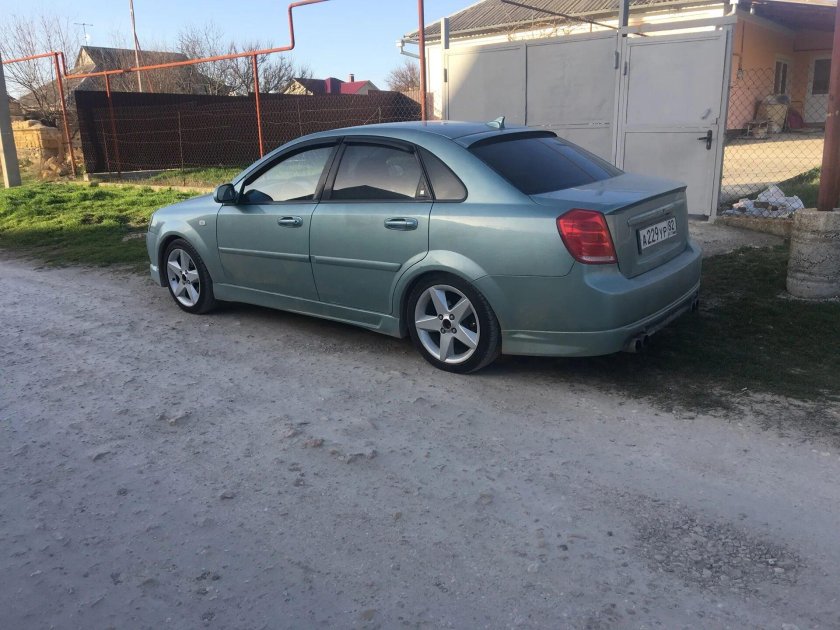 Chevrolet Lacetti r16
