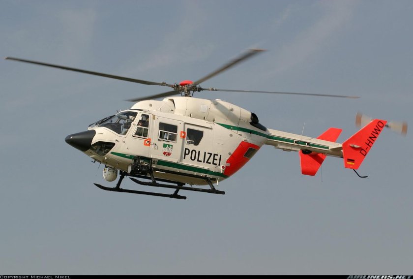 Вертолет dauphin sa-365