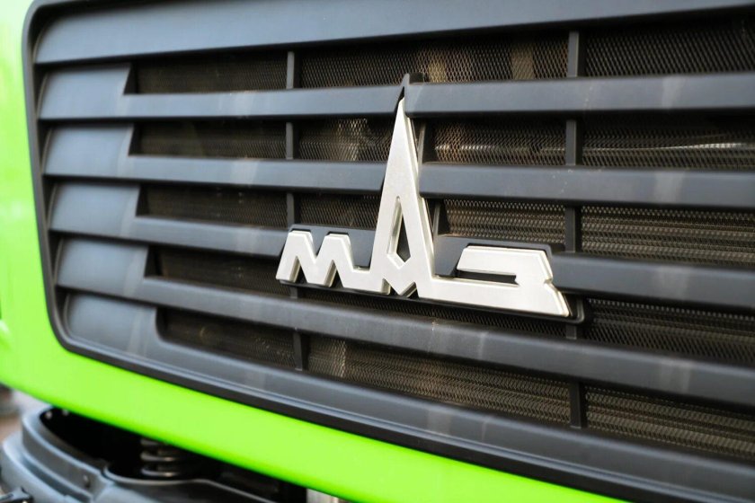 МАЗ логотип