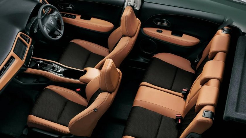 Honda Vezel 2017 салон