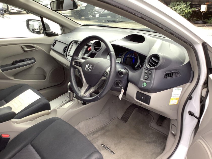 Honda Insight 2010 салон