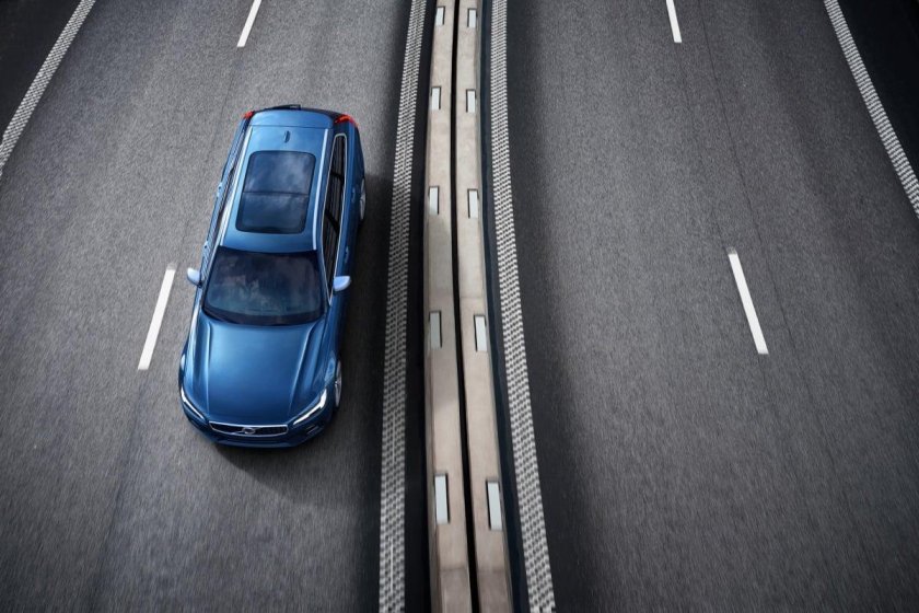 Вольво v 90 cross country