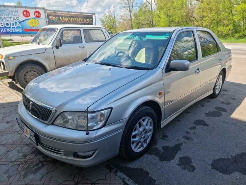 Toyota Vista v50