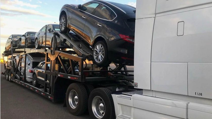 Автовоз с прицепом Hyundai HD-500