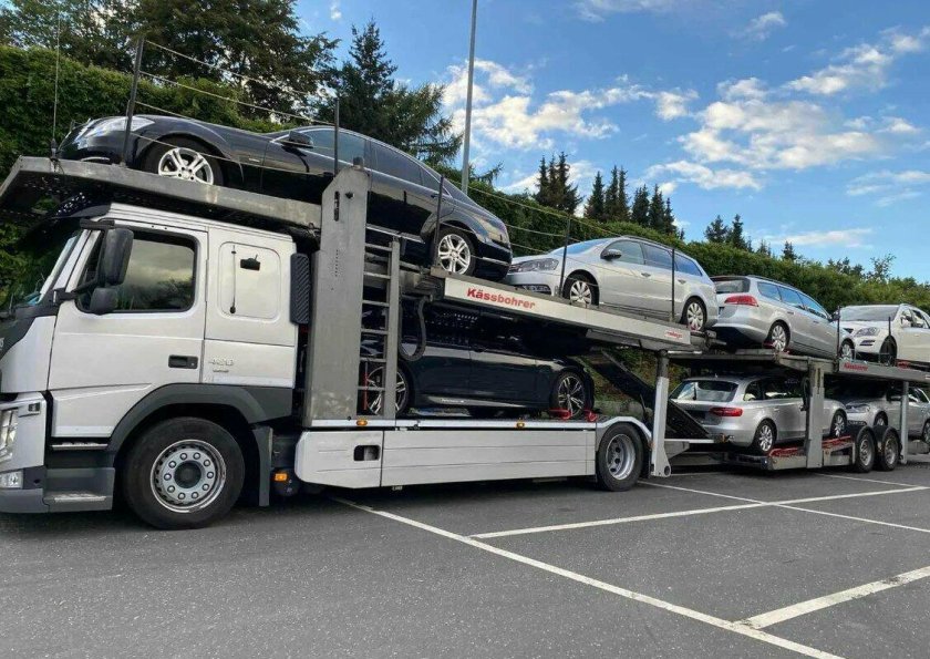 Машина автовоз