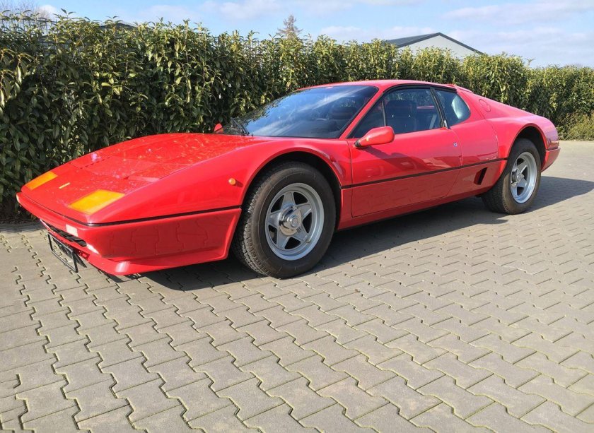 Ferrari Berlinetta Boxer 512