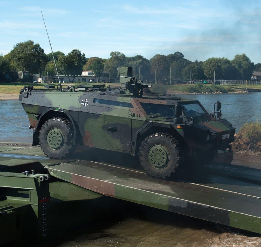 Fennek бронеавтомобиль