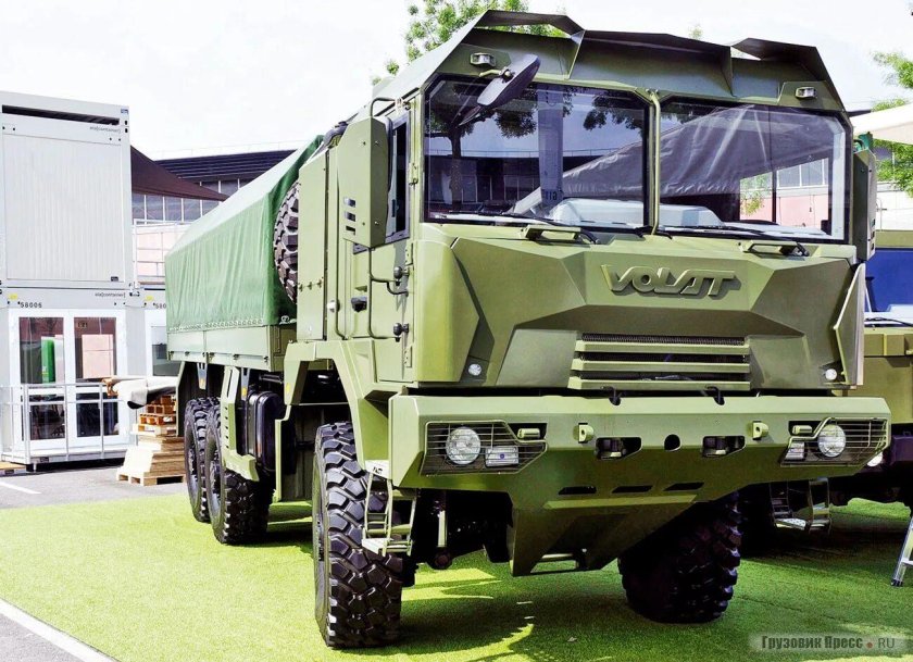 Грузовик Волат МЗКТ-6001