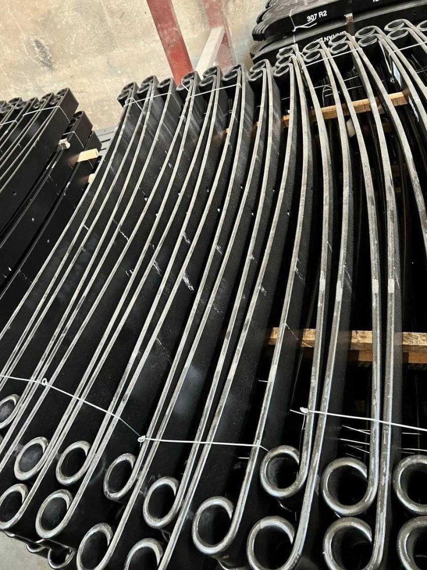 Листовая рессора