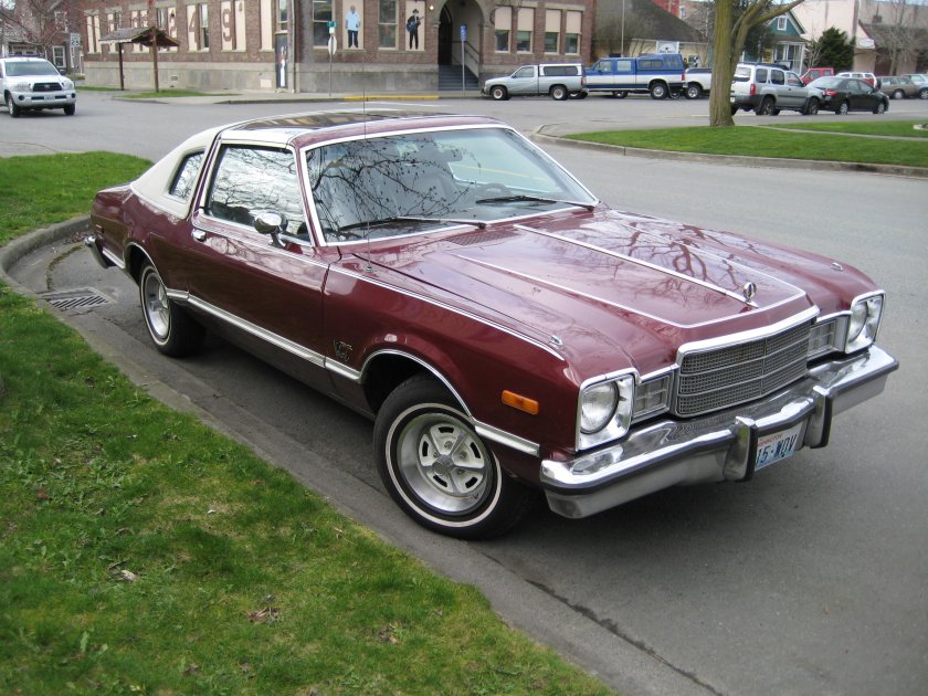 Chrysler Plymouth 1976