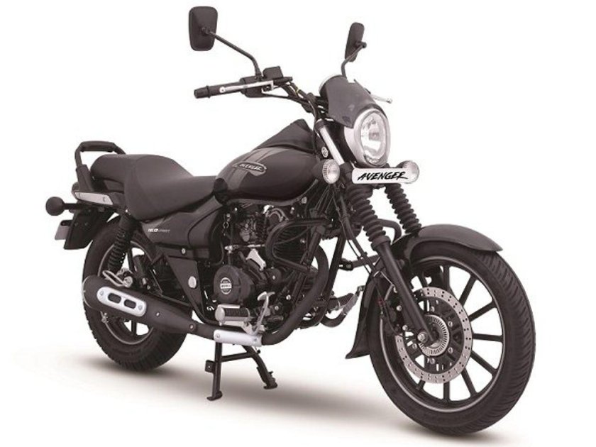 Bajaj avenger 220 street