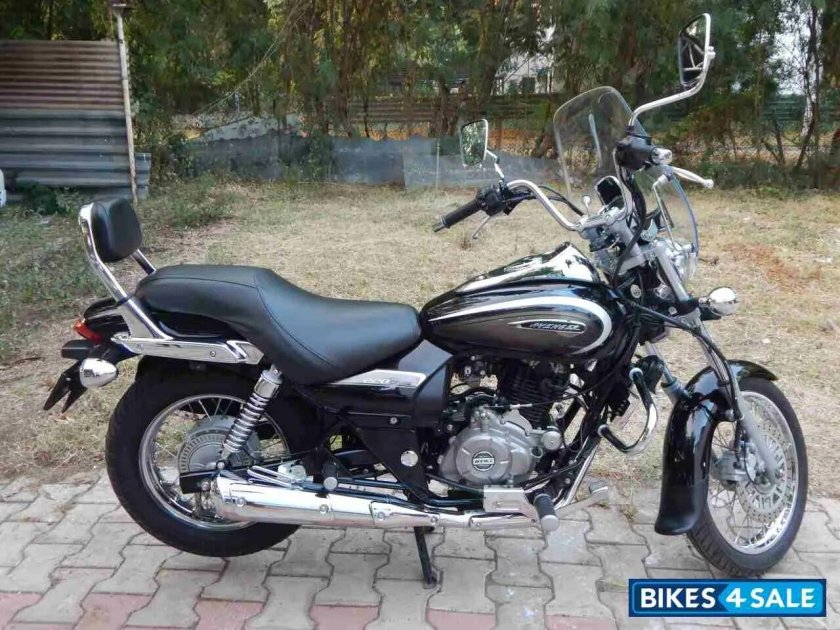 Bajaj avenger 220