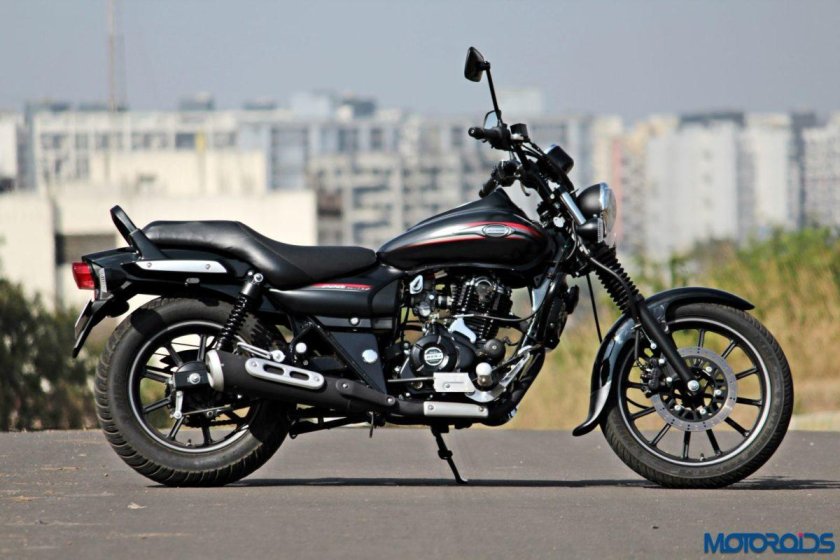 Мотоцикл Bajaj Avenger