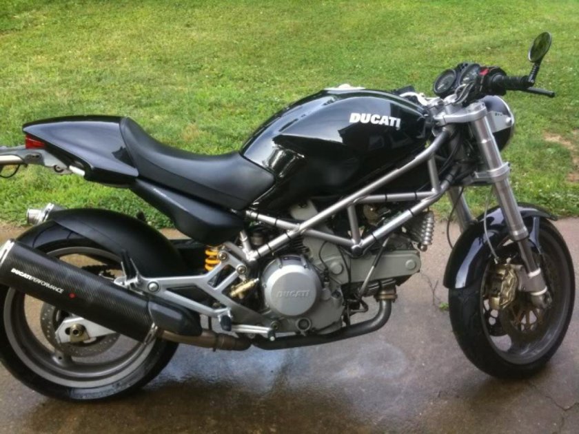 Ducati monster 600
