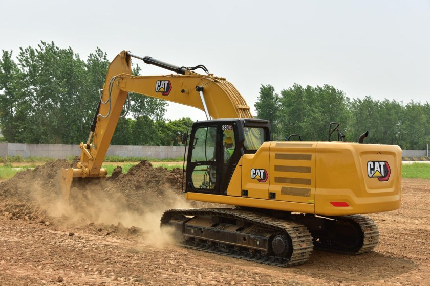 Экскаватор Cat 330 GC