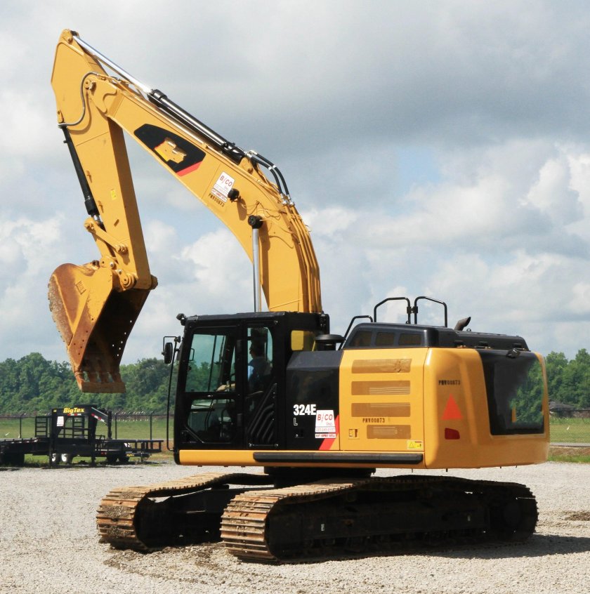 Катерпиллер экскаватор