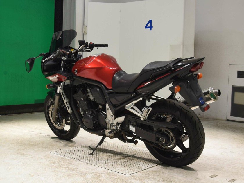 Yamaha fzs