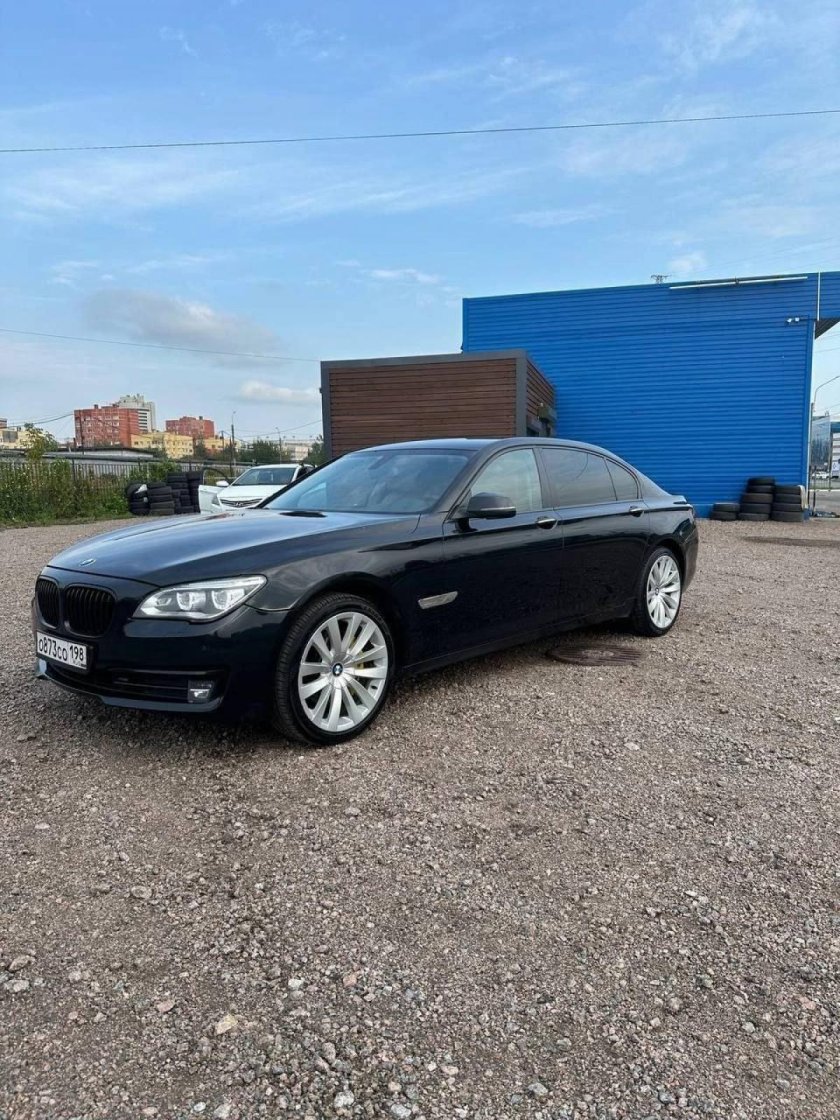 Bmw 7 серии 2013