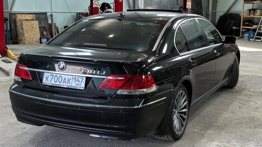 Бмв 7 серии 2005