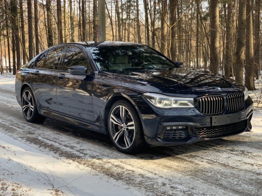 BMW 740 2017