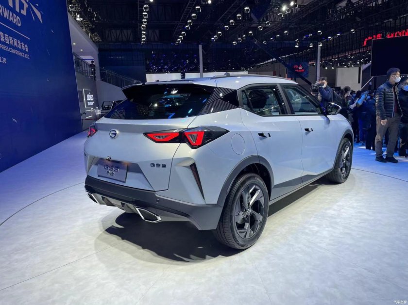 Кроссовер GAC gs3,