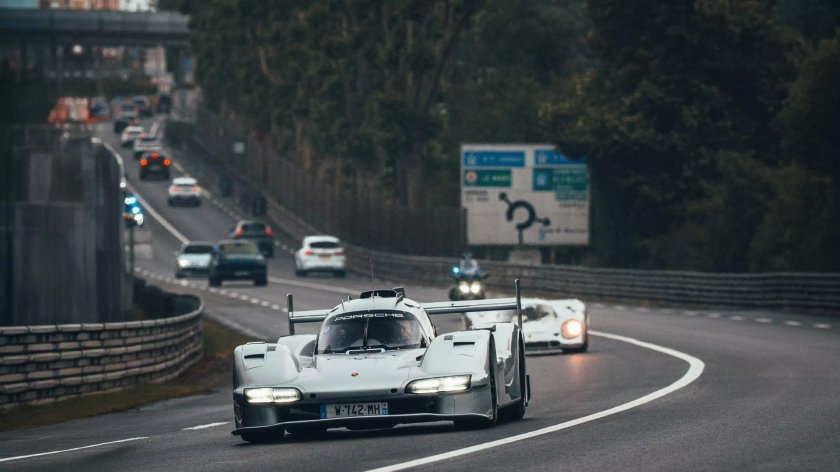 Le mans porsche