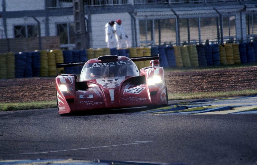 Toyota gt one 1998