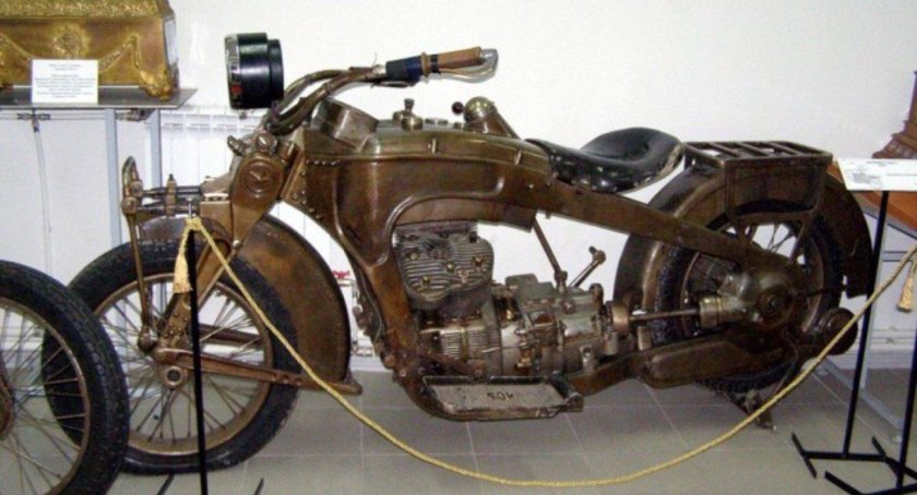 Мотоцикл ИЖ 1