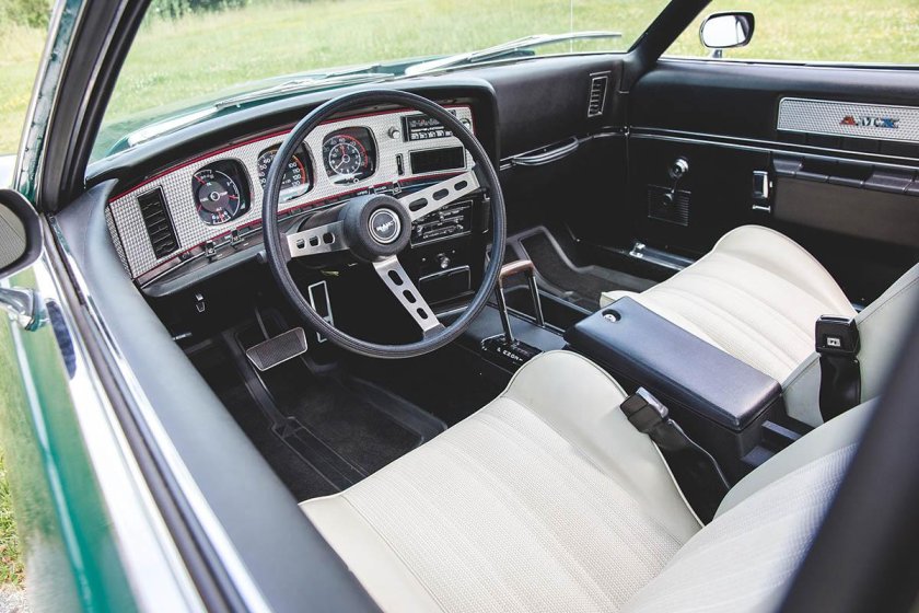 AMC Hornet 1974 салон