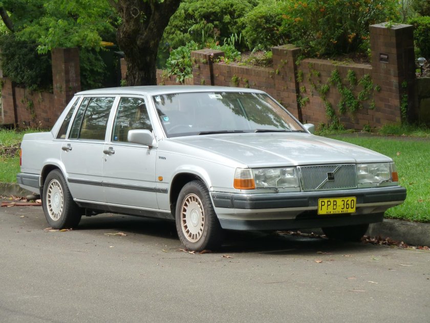 Volvo 760 1989