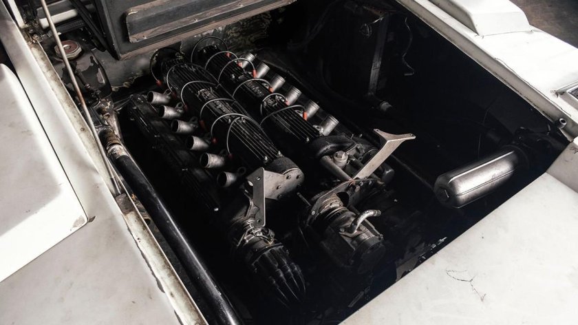 Ламборгини 1982 года