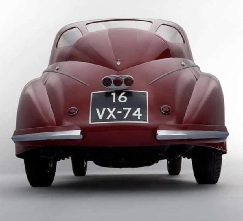 Альфа Ромео 8c 2900b