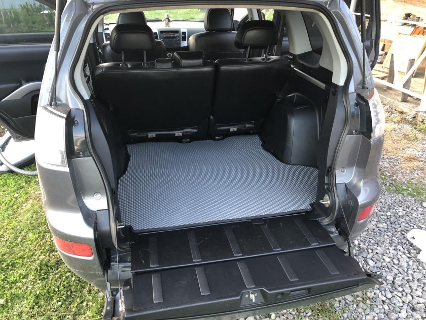 Mitsubishi Outlander 2008 багажник