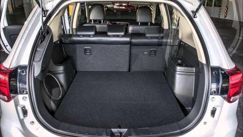 Mitsubishi Outlander 2017 багажник