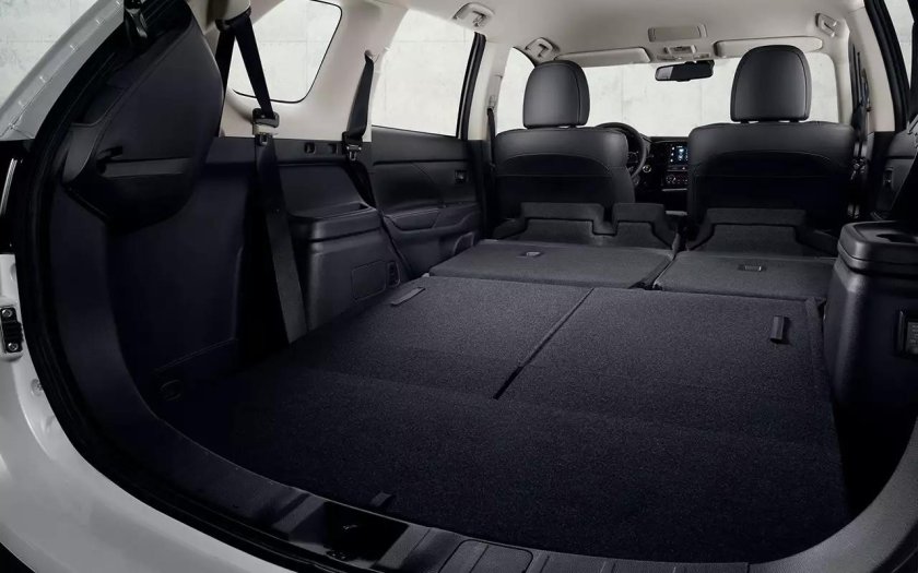 Аутлендер 7 местный