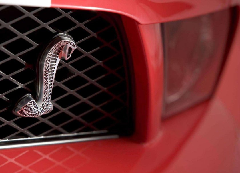 Shelby Mustang Cobra значок