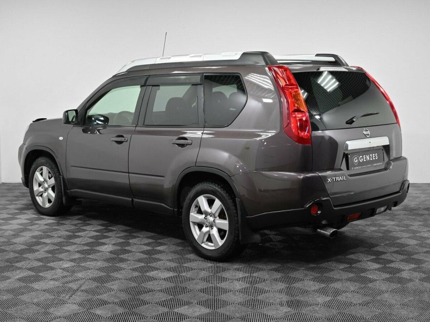 Nissan x trail 2011