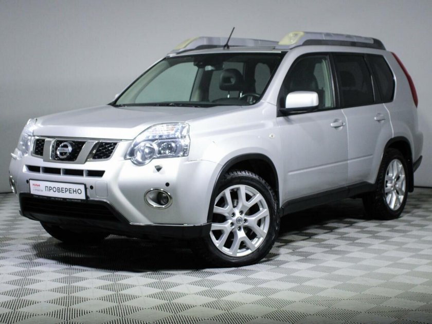 Ниссан х-трейл 2012 серебристый